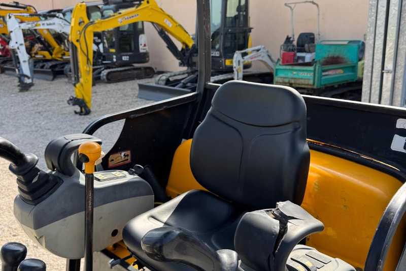 OmecoHub - Immagine JCB 8015